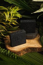 Charcoal, Peppermint Tea Tree Soap deselva